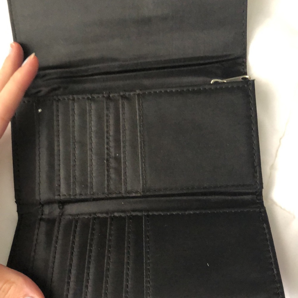 wallet - Picture 2 of 5